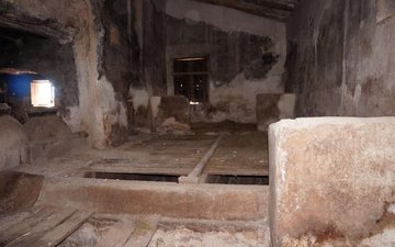 Property slide 20