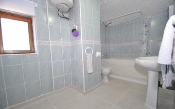 Property slide 40