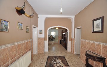 Property slide 21