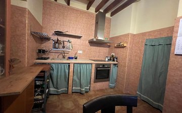 Property slide 18
