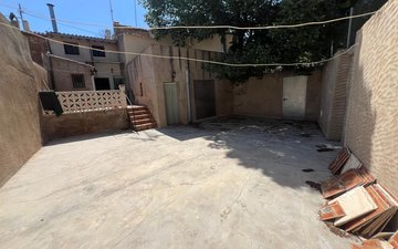 Property slide 25