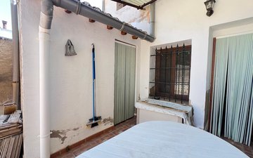 Property slide 24