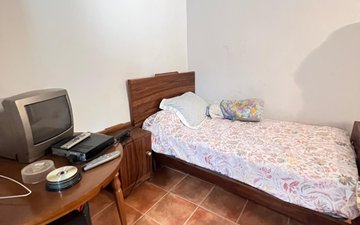 Property slide 49