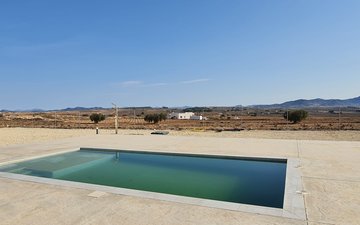Property slide 21