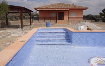 Property slide 32