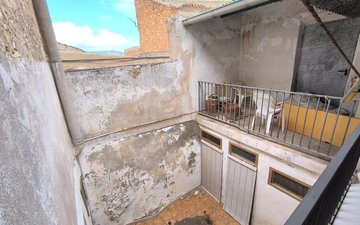 Property slide 8