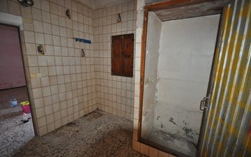 Property slide 7