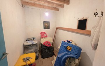Property slide 20
