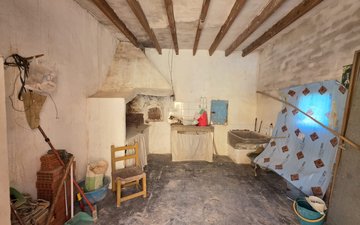 Property slide 25