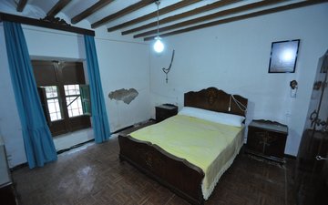 Property slide 9