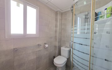 Property slide 21