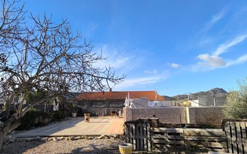 Property slide 42
