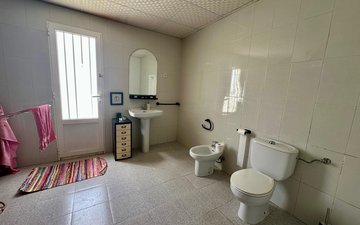 Property slide 18