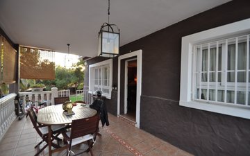 Property slide 25