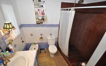Property slide 42