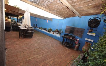 Property slide 48