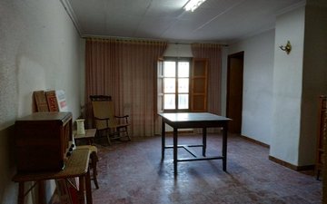 Property slide 37