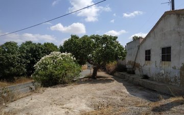Property slide 17