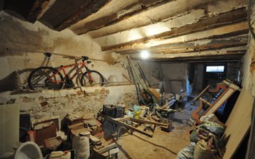 Property slide 24