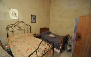 Property slide 31