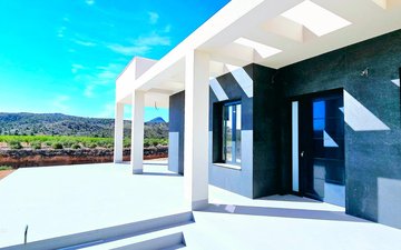 Property slide 21