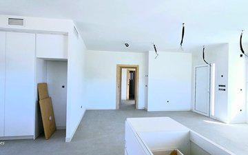 Property slide 33