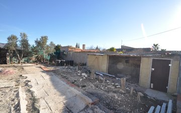 Property slide 9