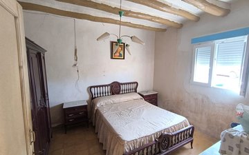 Property slide 10