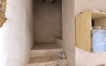 Property slide 16