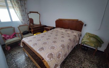 Property slide 10