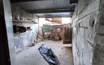 Property slide 21