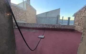 Property slide 19
