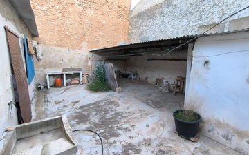 Property slide 14