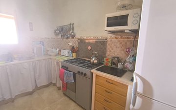 Property slide 25