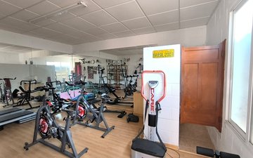 Property slide 48