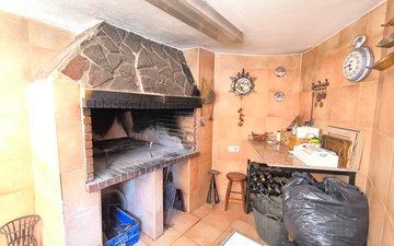 Property slide 9