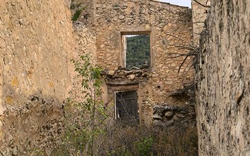 Property slide 39