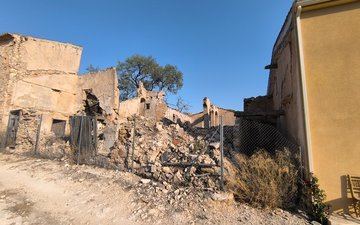 Property slide 19