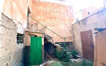 Property slide 31