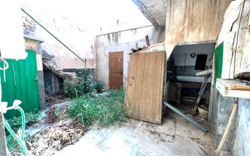 Property slide 30
