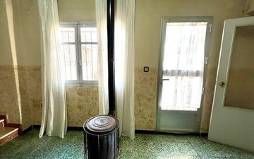 Property slide 29
