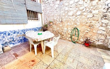 Property slide 8
