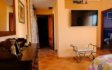 Property slide 25