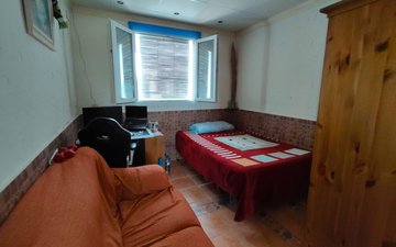 Property slide 23