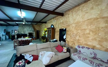 Property slide 43
