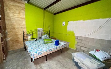 Property slide 48