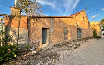 Property slide 35