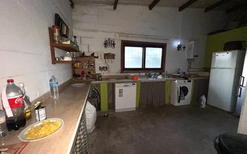 Property slide 38