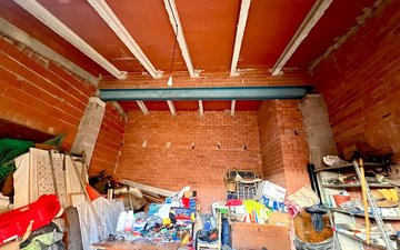 Property slide 33