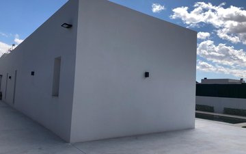 Property slide 17